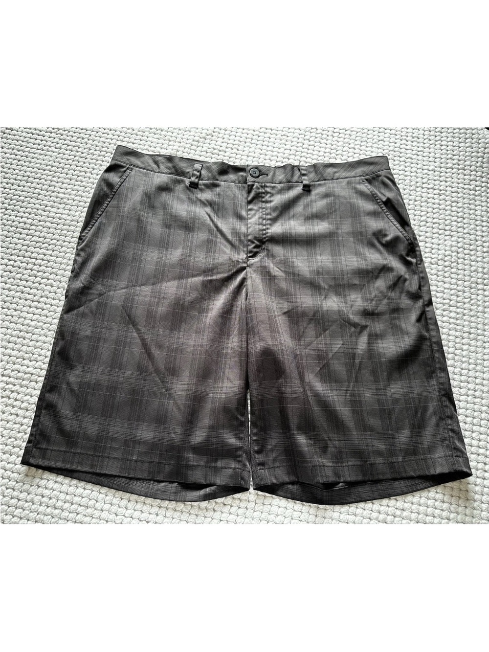 St Andrew’s Of Scotland Men’s 42x11 Brown Plaid Lightweight Golf Shorts